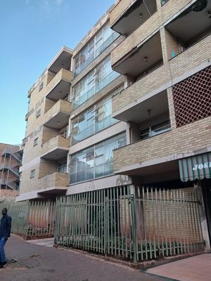 Apartment / Flat For Sale in Berea, Johannesburg