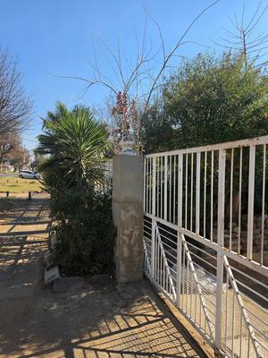 House For Sale in Kenilworth, Johannesburg